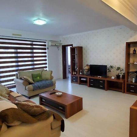 Beach Vibe Apartments Solid Residence Мамая Екстер'єр фото