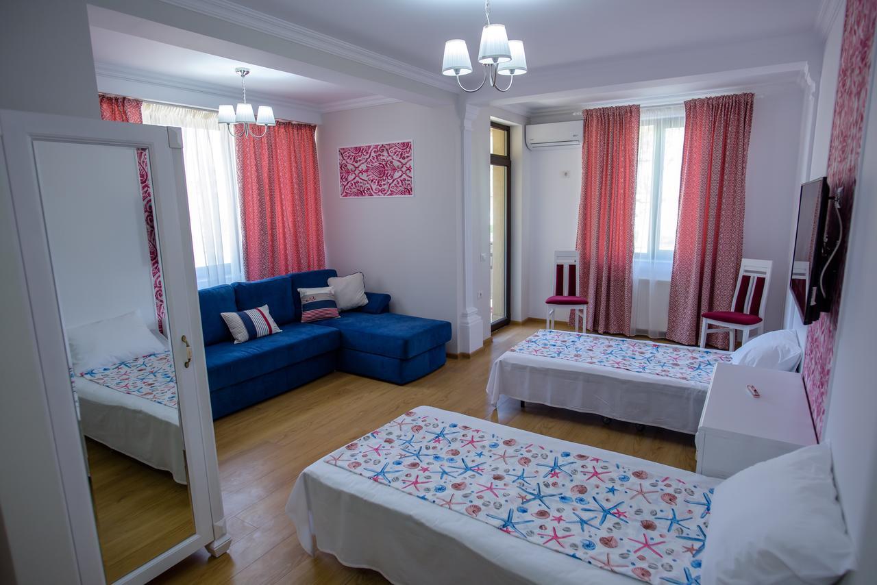 Beach Vibe Apartments Solid Residence Мамая Екстер'єр фото
